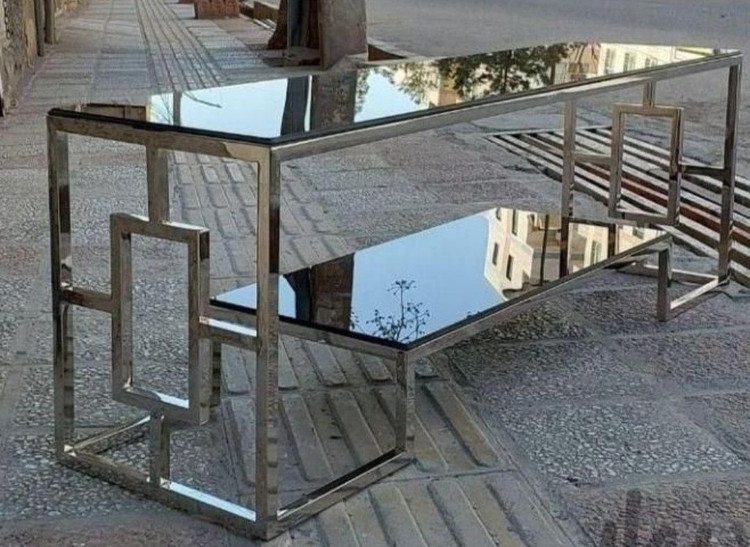 جدیدترین میزتلویزیون فلزی