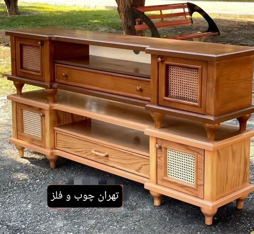 میز تلویزیون چوبی