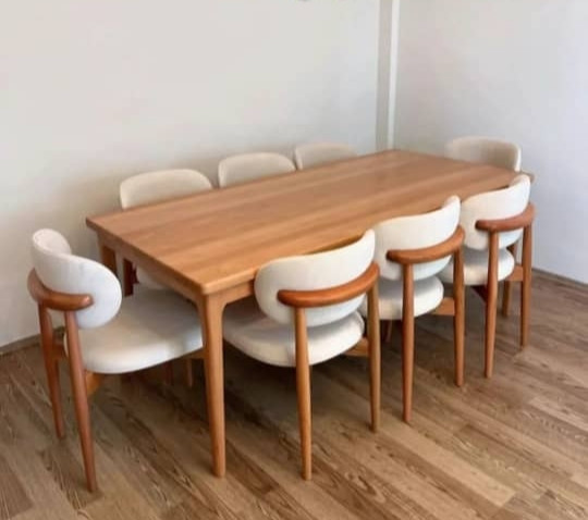 میز غذا خوری ۸ نفره چوبی مدرن