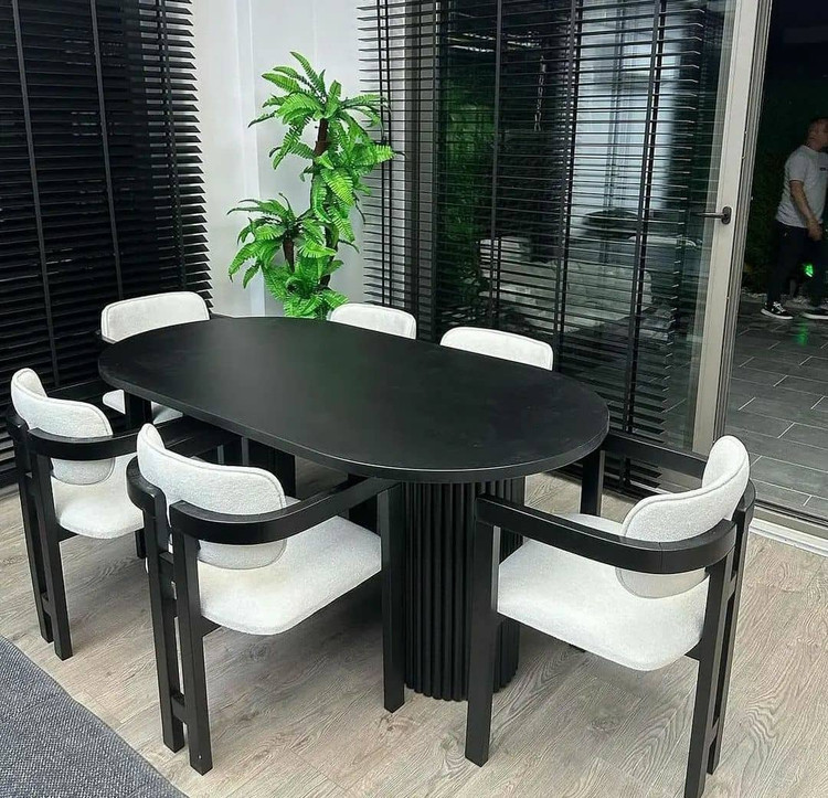 میز غذاخوری ۸ نفره مدرن تمام چوب بیضی