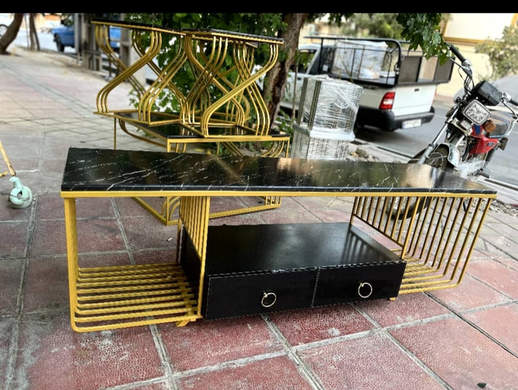 میز تلویزیون مینیاتوری