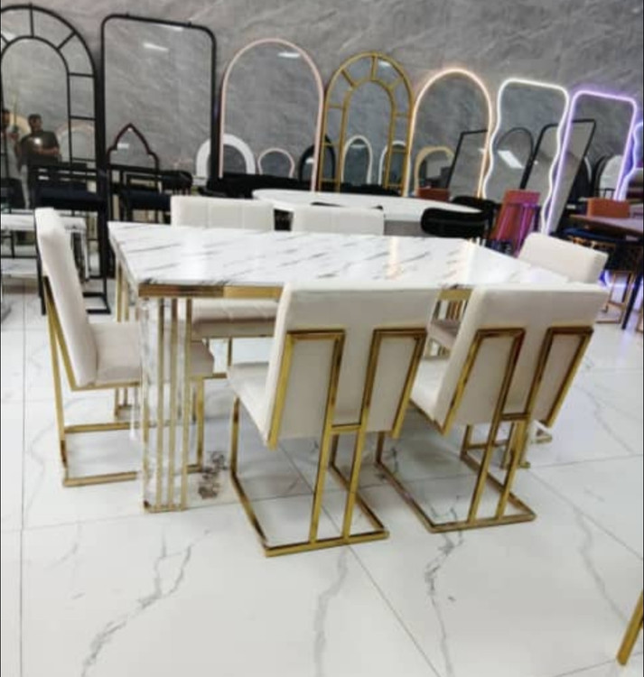 میز ناهارخوری تاشو